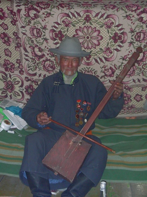 Mongolian man playing the morin khuur